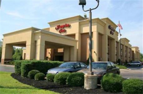  Hampton Inn Olive Branch  Олайв Бренч